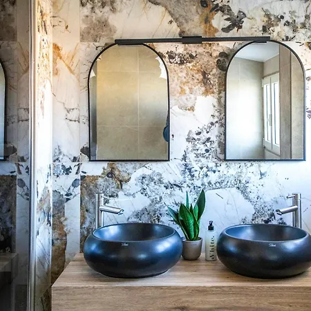 Vatican Penthouse With Terrace